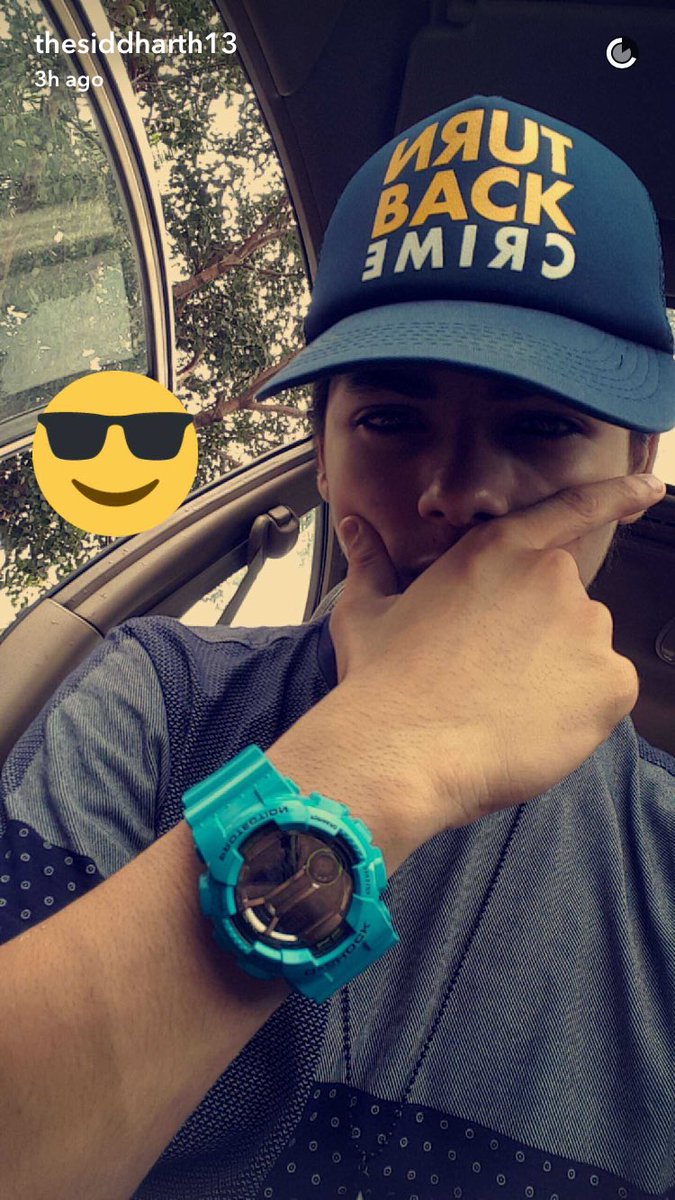 SiddharthNFans's tweet photo. #Snapchat update of our #Superstar @siddnigam_off 😍 - Live ur life to the fullest 💕 https://t.co/t8icAci4mx