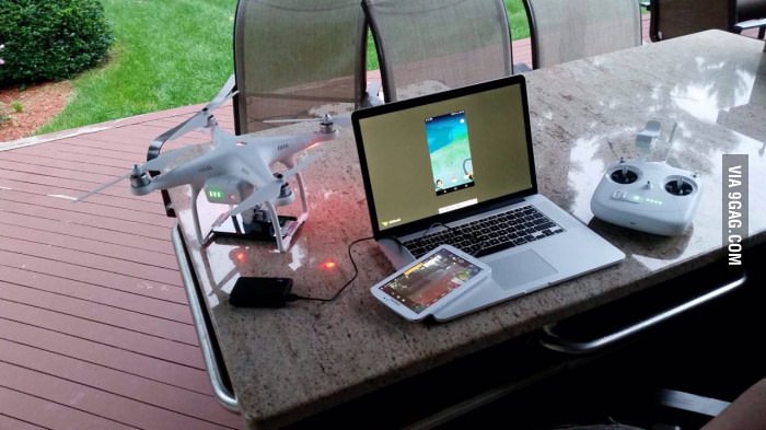 9GAG's tweet photo. Pokemon GO next level tactics 😎
https://t.co/piySp715bX https://t.co/UzPLBmM6YB
