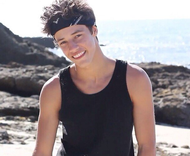 MOONWDALLAS's tweet image. My #TeenChoice for #SocialMediaKing is @camerondallas 

RT TO VOTE