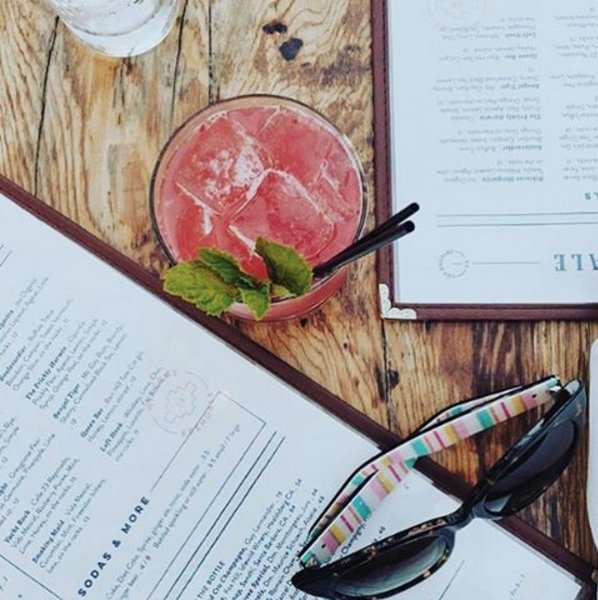 It's Monday. You need a drink. Come down and hang tonight to celebrate the weekend! #theedendale #themondays