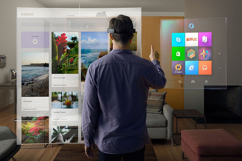OhryRottier's tweet image. De nieuwe Microsoft Hololens creëert 'mixed reality'! Lees meer op ohryrottier.blogspot.com