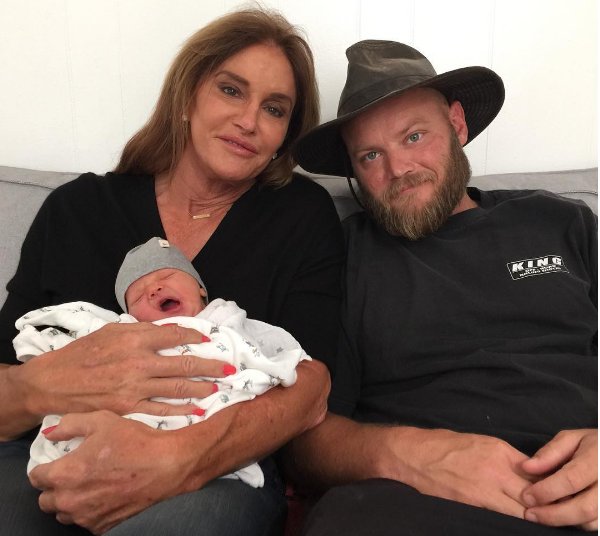sexytrimy's tweet photo. @CaitlynJenner Poses With His New |Grandson, Bodhi,  and his #father, #BurtJenner. https://t.co/ETofvqPB9q https://t.co/zwtA9tecqC