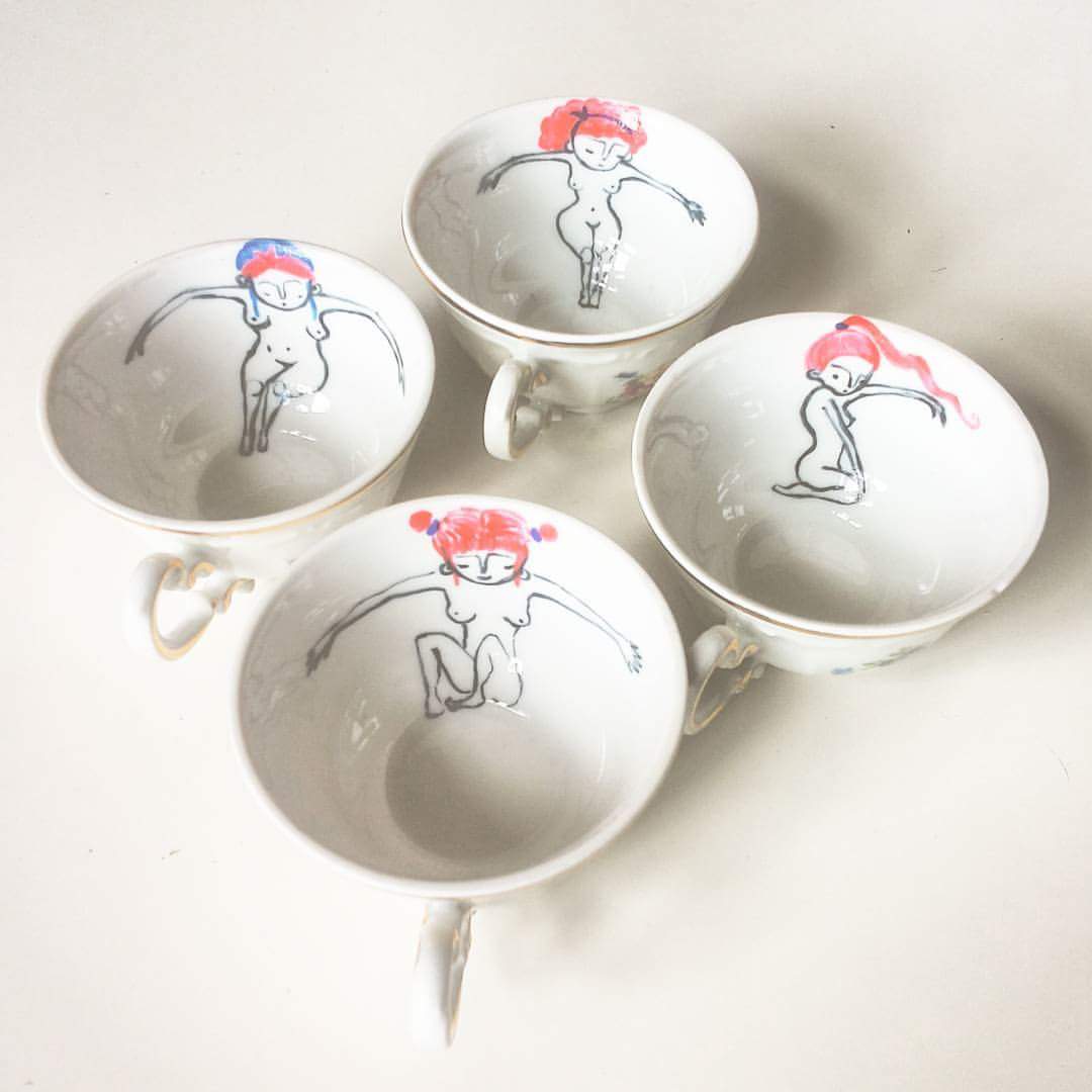 valcicca's tweet photo. All you need is a #coffee #bath or simply #ciccaboom 's #ceramic #art https://t.co/nqhDgJKjfT https://t.co/AeJo6yXvl0
