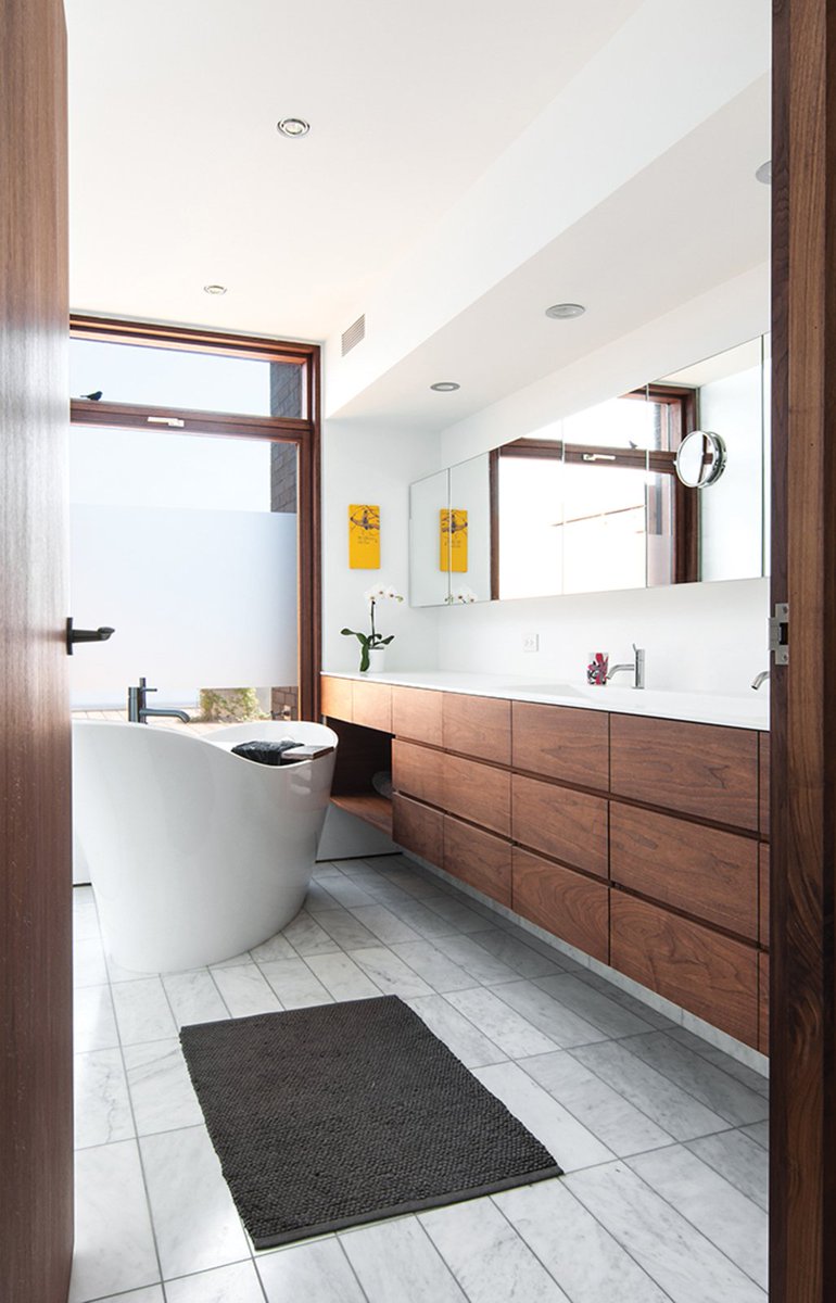 dwell's tweet photo. Thoughts on freestanding tubs? https://t.co/vijCqlw56y https://t.co/w6NIdDM094