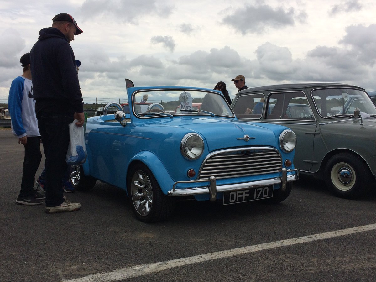 MagMiniWorld's tweet image. We had such a great day at Rockingham yesterday for @MiniWorldLive! @AntAnstead