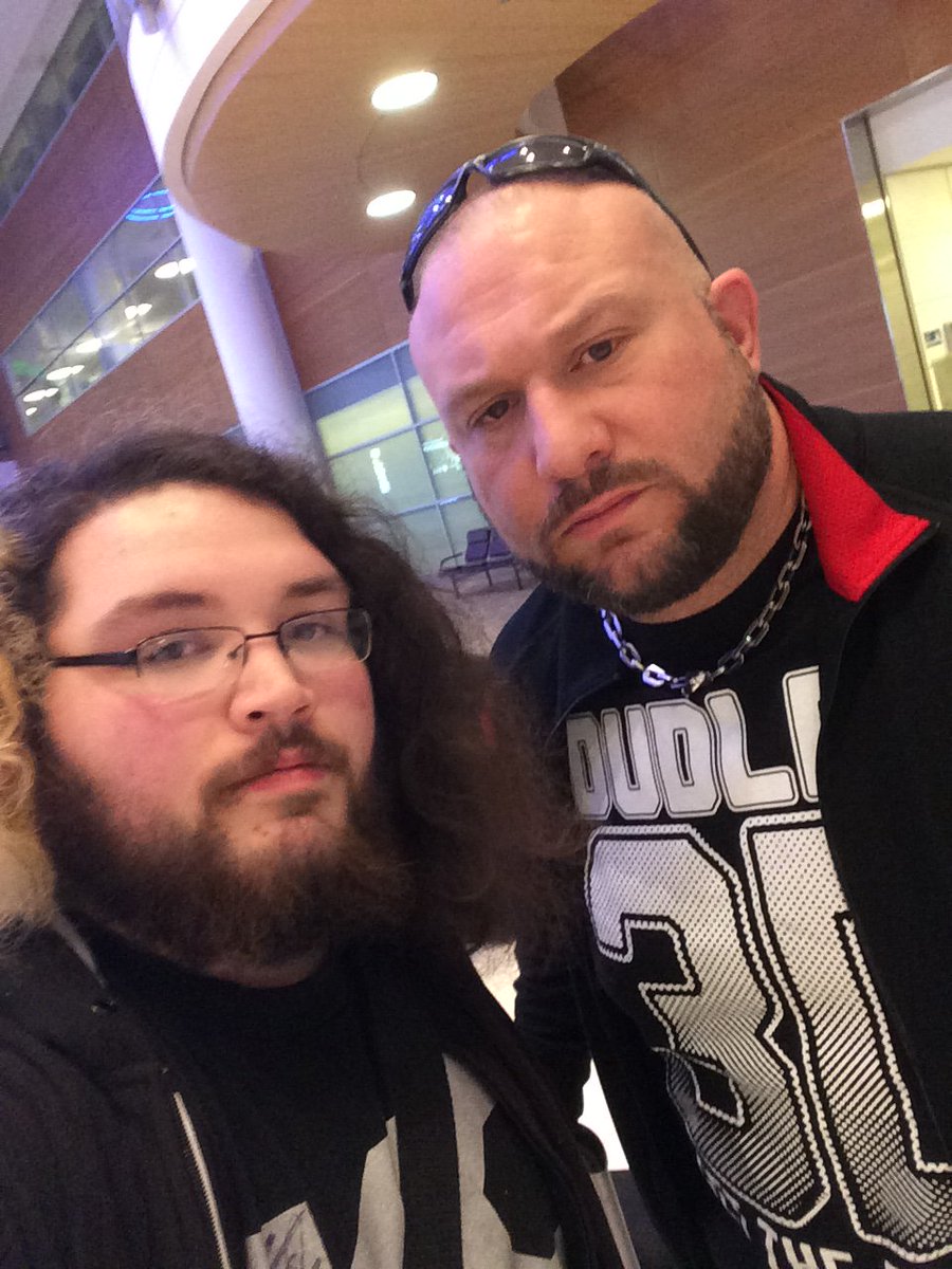 Svmmerslam's tweet image. Was awesome meeting @BubbaRayDudley last year! #WWE #Team3D #GetTheTable