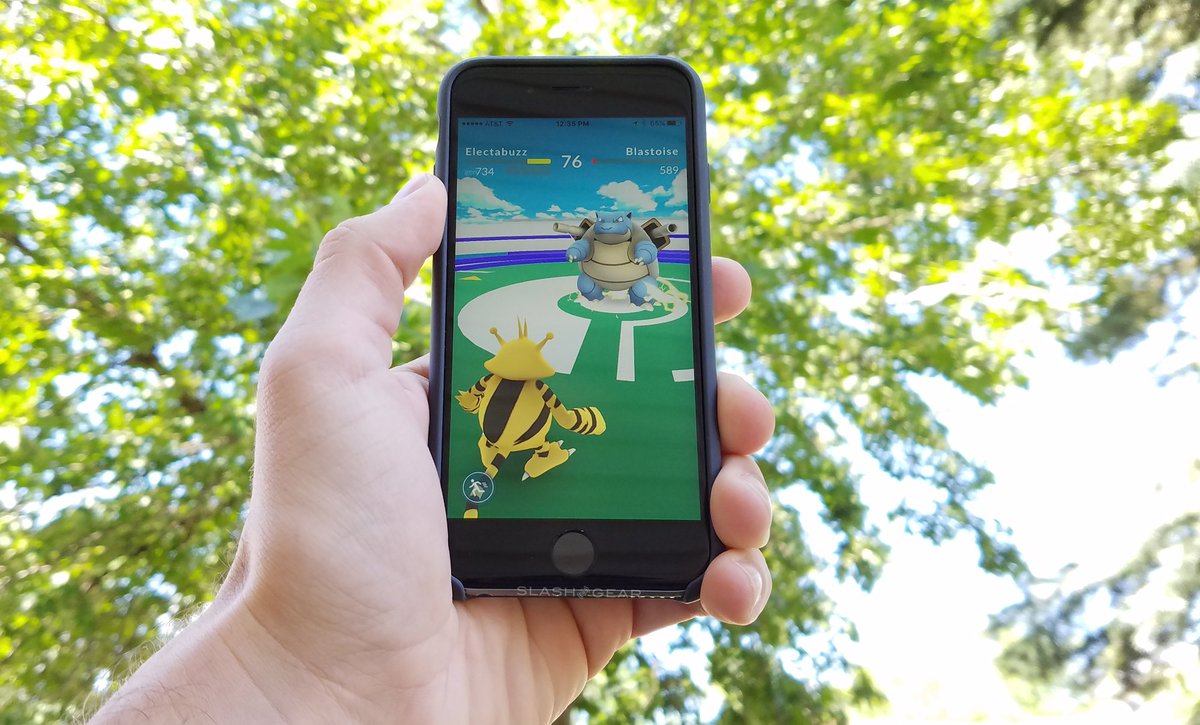 Pokemon Go preferito al trova cuori di Tinder (VIDEO)