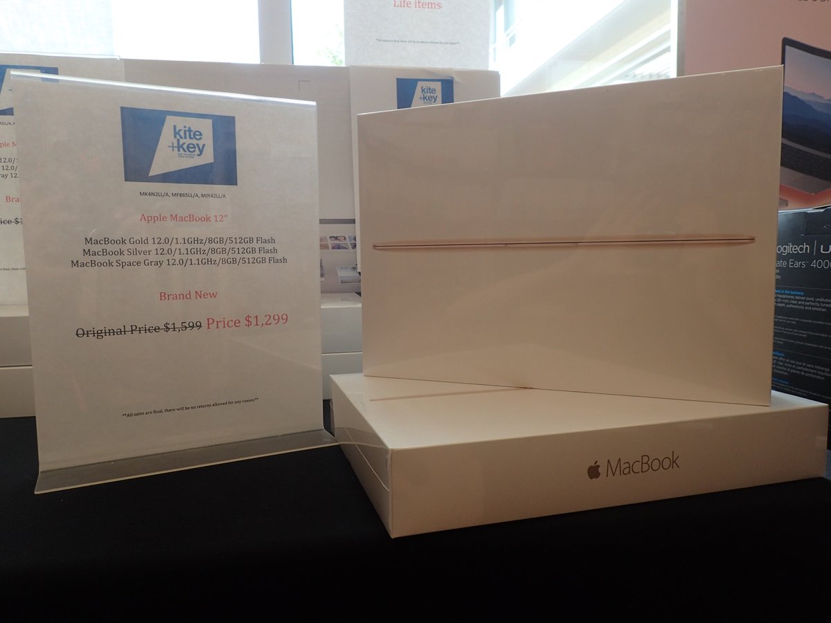 Kite_and_Key's tweet photo. Have you checked out our End of Life/Demo/ Open Box items sale?? Hurry in! Products are going fast! #RutgersTech https://t.co/IbtDVSxuJV