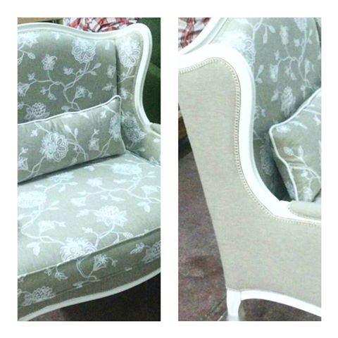 StradaInterior's tweet photo. Bonsoir mademoiselle!
#stradainteriordesign #frenchstyle #shabbychic #romantic #design #chair #interiordesign https://t.co/8p9cAhOJ4E