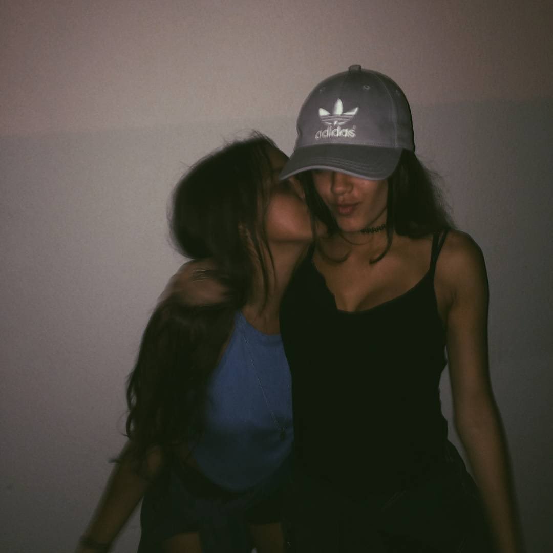 GIRLSONGlRLS's tweet photo. https://t.co/PqF0RC3Bd2
