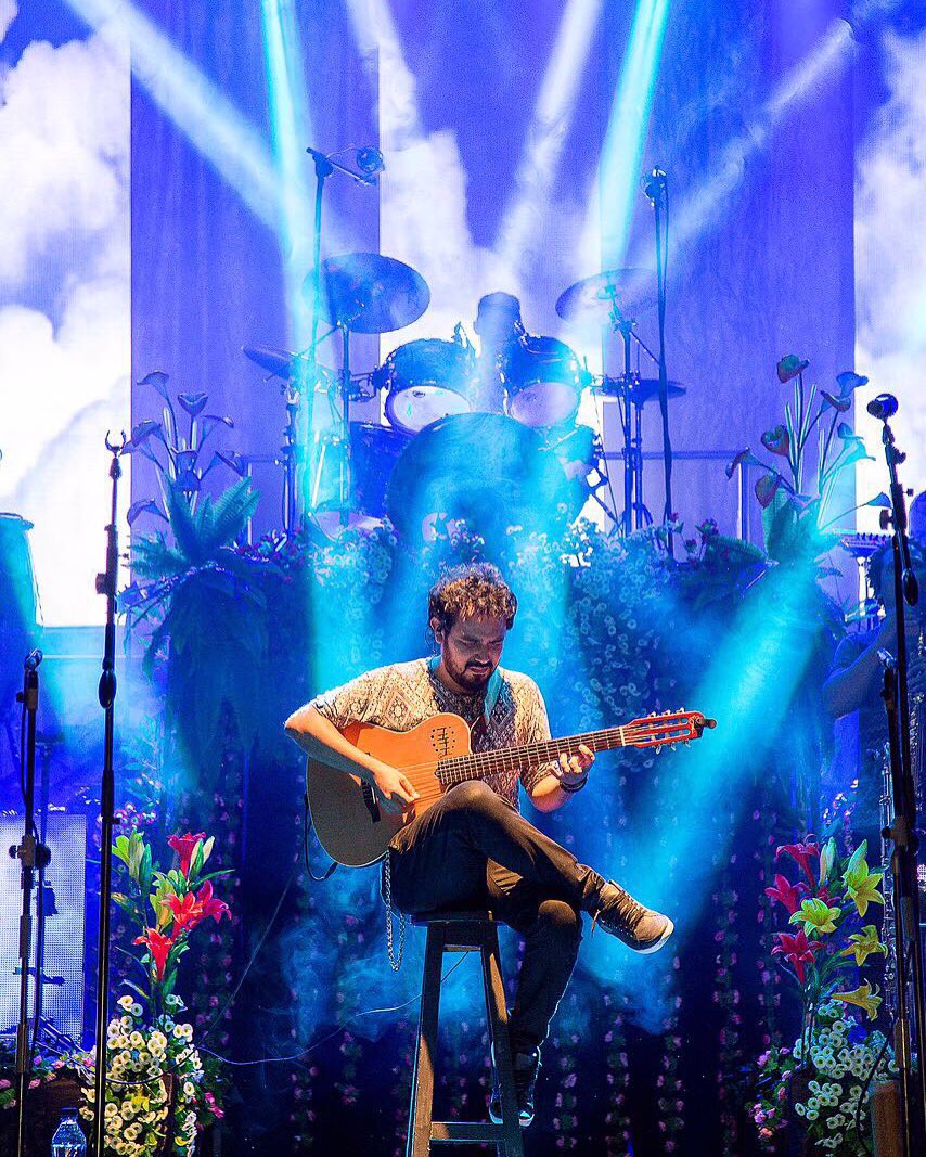pinzonic's tweet photo. Que show increible y memorable que tuvimos en #Calico el viernes pasado. #Pinzonic #livemusic #musicians #guitarists https://t.co/jbqlZQ1S7F