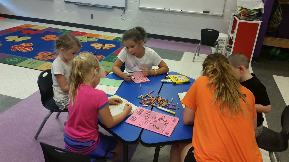 #ALCDSB #SummerCamp Ss practising their writing skills with books retelling their <a href="/HRFrinkCentre/">Frink Centre</a> trip.