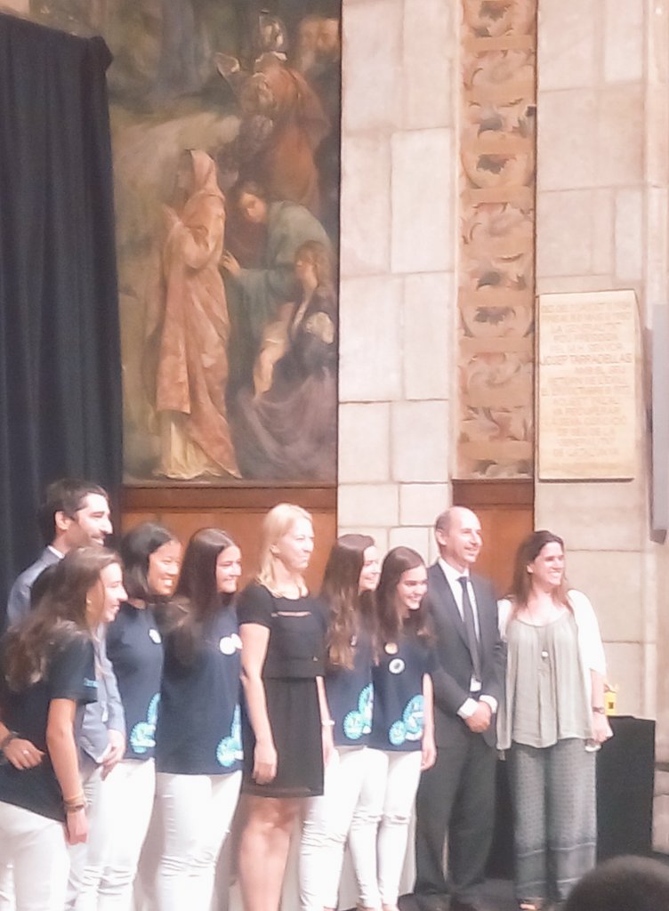 Gran experiencia compartida #valors  <a href="/Kronos_LaVall/">kronoslavall</a>  @FLLSpain <a href="/neusmunte/">Neus Munté 🎗</a>  #robotica  <a href="/ensenyamentcat/">Ensenyament</a> @mconesapages