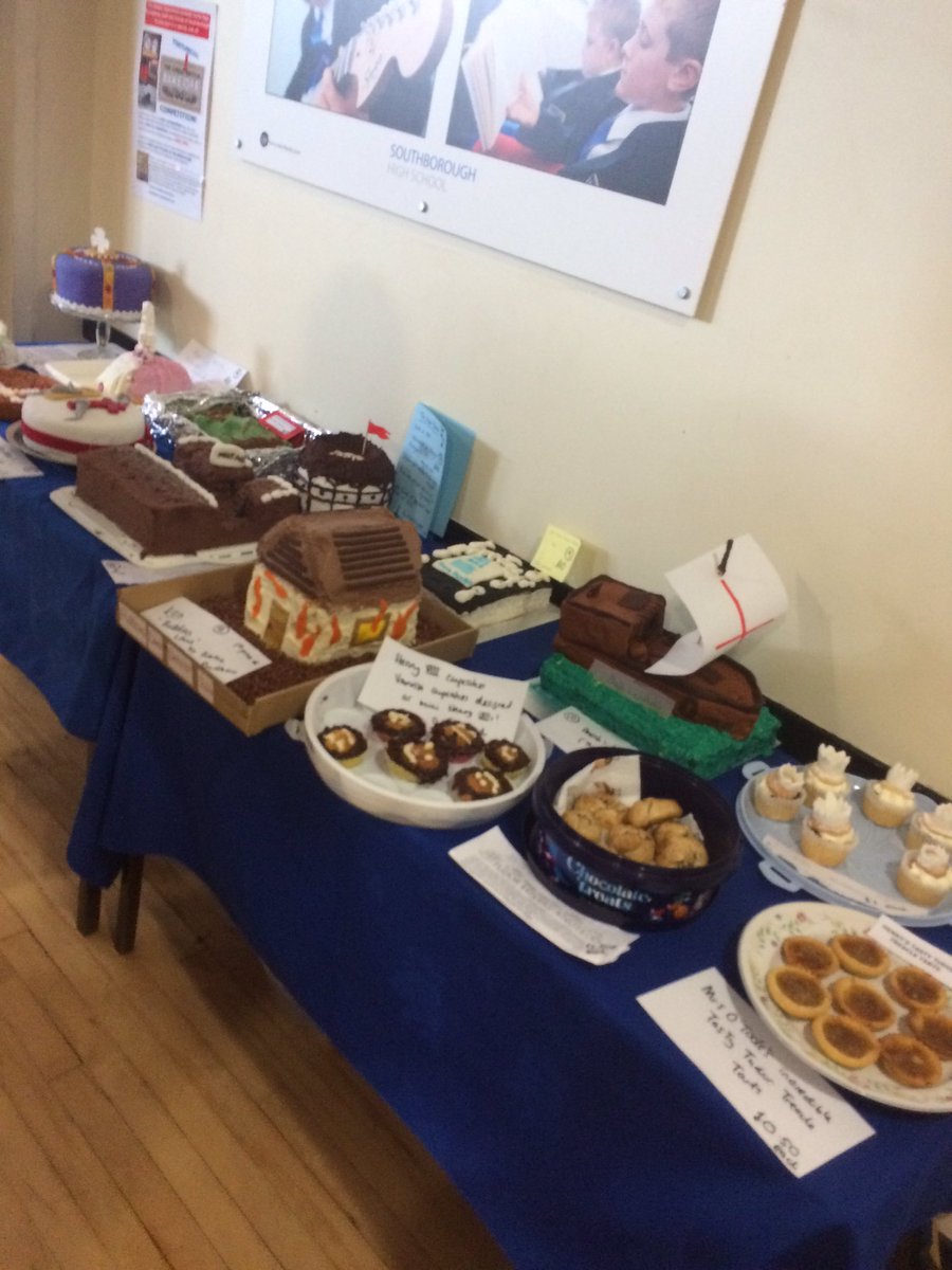 SHSEnglish's tweet photo. Check out these amazing entries for the #HistoricalBakeOff - for sale raising money for FOSH! The Globe won 3rd ☺️🏅 https://t.co/iLqpsXVi1o
