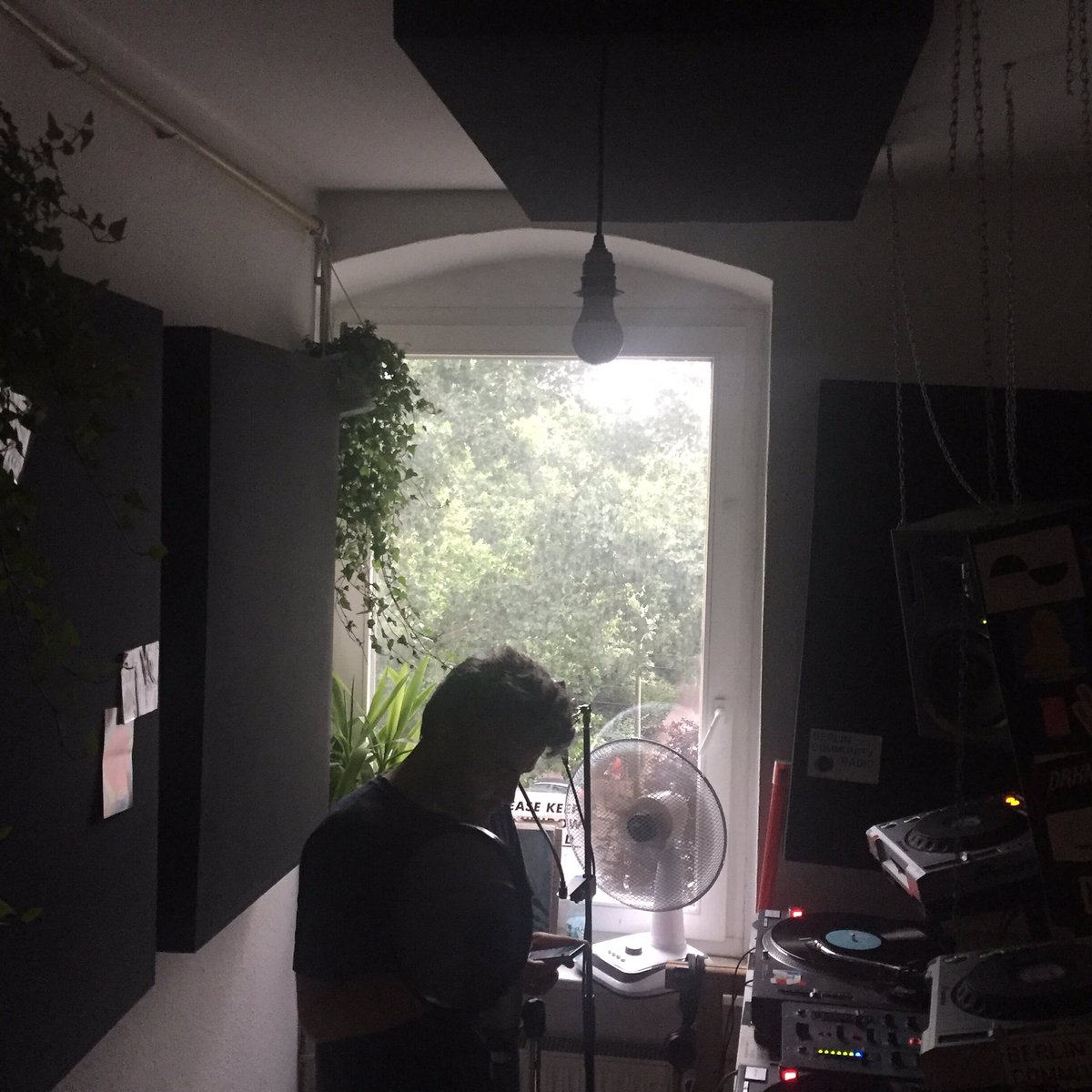 YourBody's tweet image. #Dyssembler on air rn with Dimitri SoEmotional