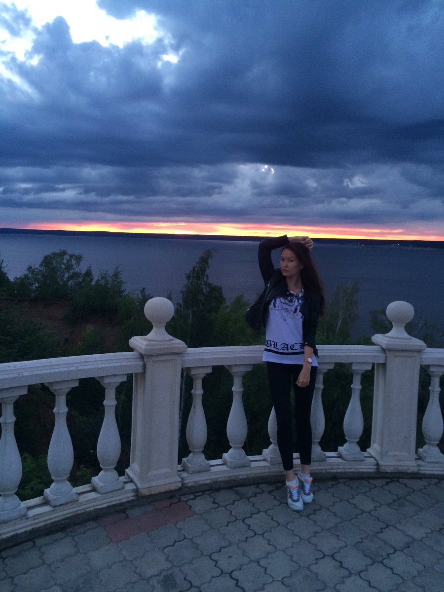 dianochkayeah's tweet photo. Ну не смогла я не остановиться и проехать мимо такого вида🙈 https://t.co/LbCd8n6asG
