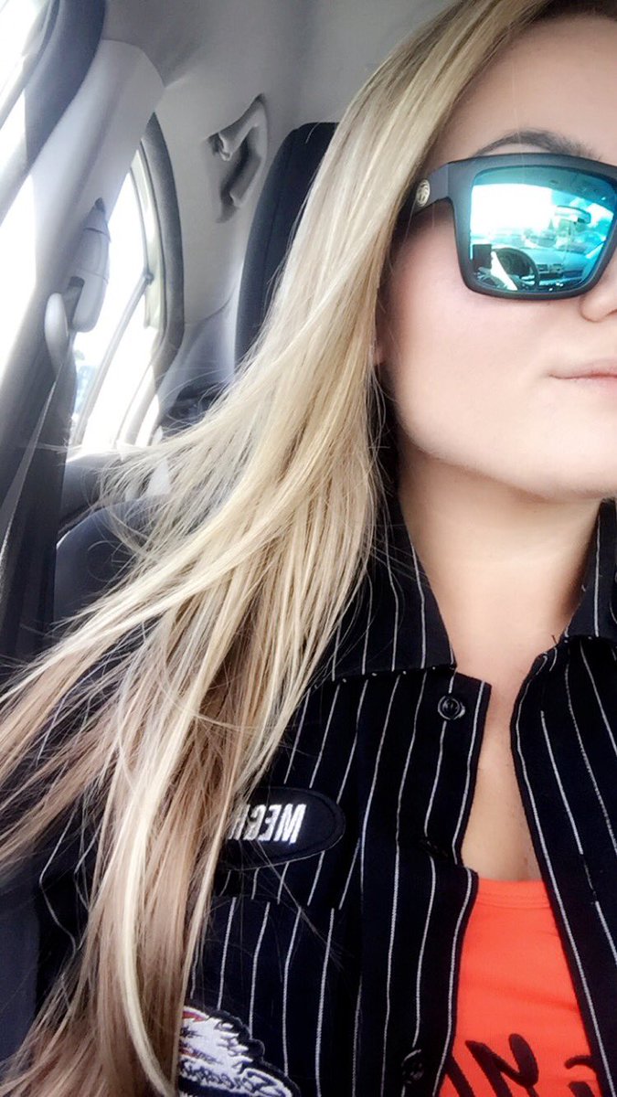 doddsak's tweet photo. When your @HeatWaveVisual shades come in 😍😎🙌🏽 https://t.co/QHiI5U86ww
