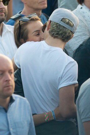 CelineHVUpdates's tweet photo. #new #update #celiall https://t.co/MGwznIDfHg