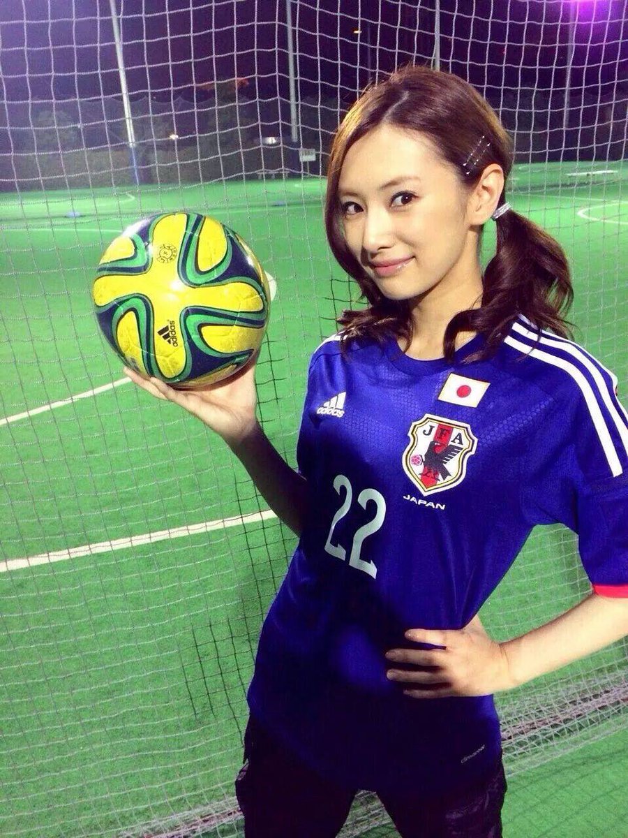 サッカー美女応援 日本代表のユニフォームを着て応援しよう サッカー リオオリンピック 美女 ユニフォーム 応援