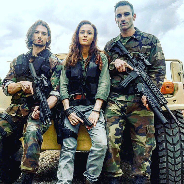 Day of the Dead @lionsgatemovies
Behind the scenes with @marcus_vanco and <a href="/SkeltonSophie/">Sophie Skelton</a> #georgearomero