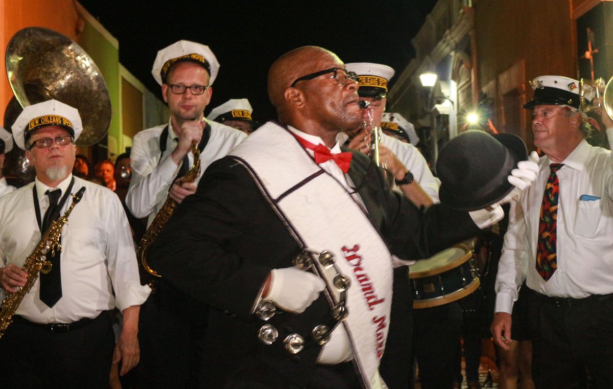 HMPmusic's tweet photo. Pics pt.2 of New Orleans Spice Brass Band opening Campeche International Jazz Festival in Mexico, 1 more pic to come https://t.co/XxIIHlL0Sz