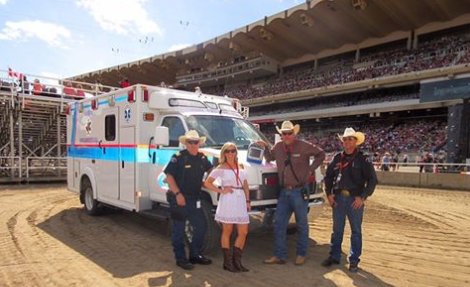zollemsfire's tweet photo. ZOLL partners with @aaron_paramedic and supplies the X Series for the #2016stampede! https://t.co/HSfRSzQsOO https://t.co/OlsVUukVmX