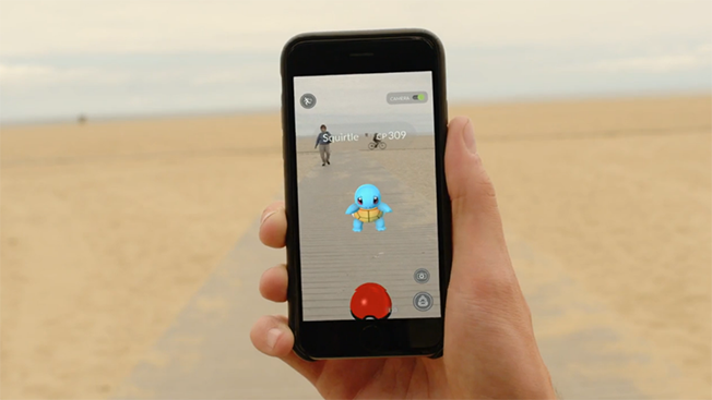 Adweek's tweet photo. In less than a week, #PokemonGO has more than 6 million mentions on Twitter: https://t.co/QM56HvUbWJ https://t.co/oRC631IW9v