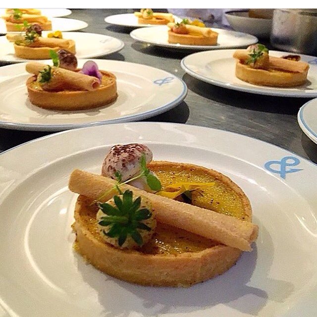 A little throwback from a recent #LeeBullSupperClub 📷 by <a href="/FelicitySpector/">FelicitySpector</a> #NorthLondonHour