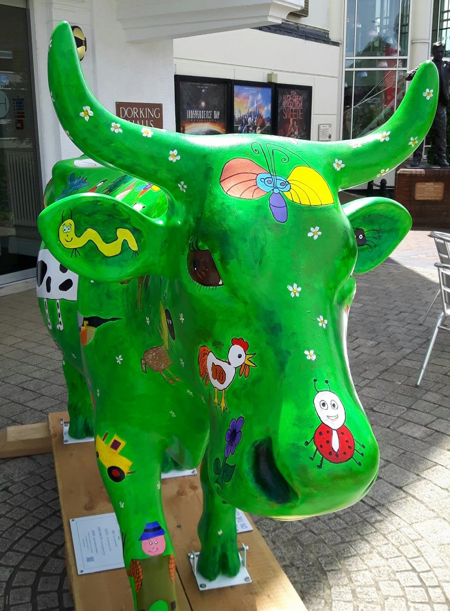 Two ladies I supported today were pleased to see @Mooi5Agent @MercureBoxHill and @DorkingHalls #followtheherd https://t.co/rnnpYFzen7