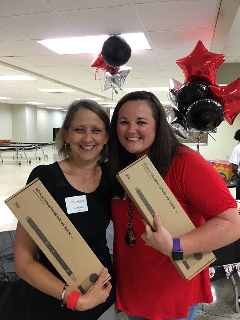 EdCampLdrAL's tweet photo. #SWAG at #edcampldral Thanks, @ipevo https://t.co/HdvglufrPG