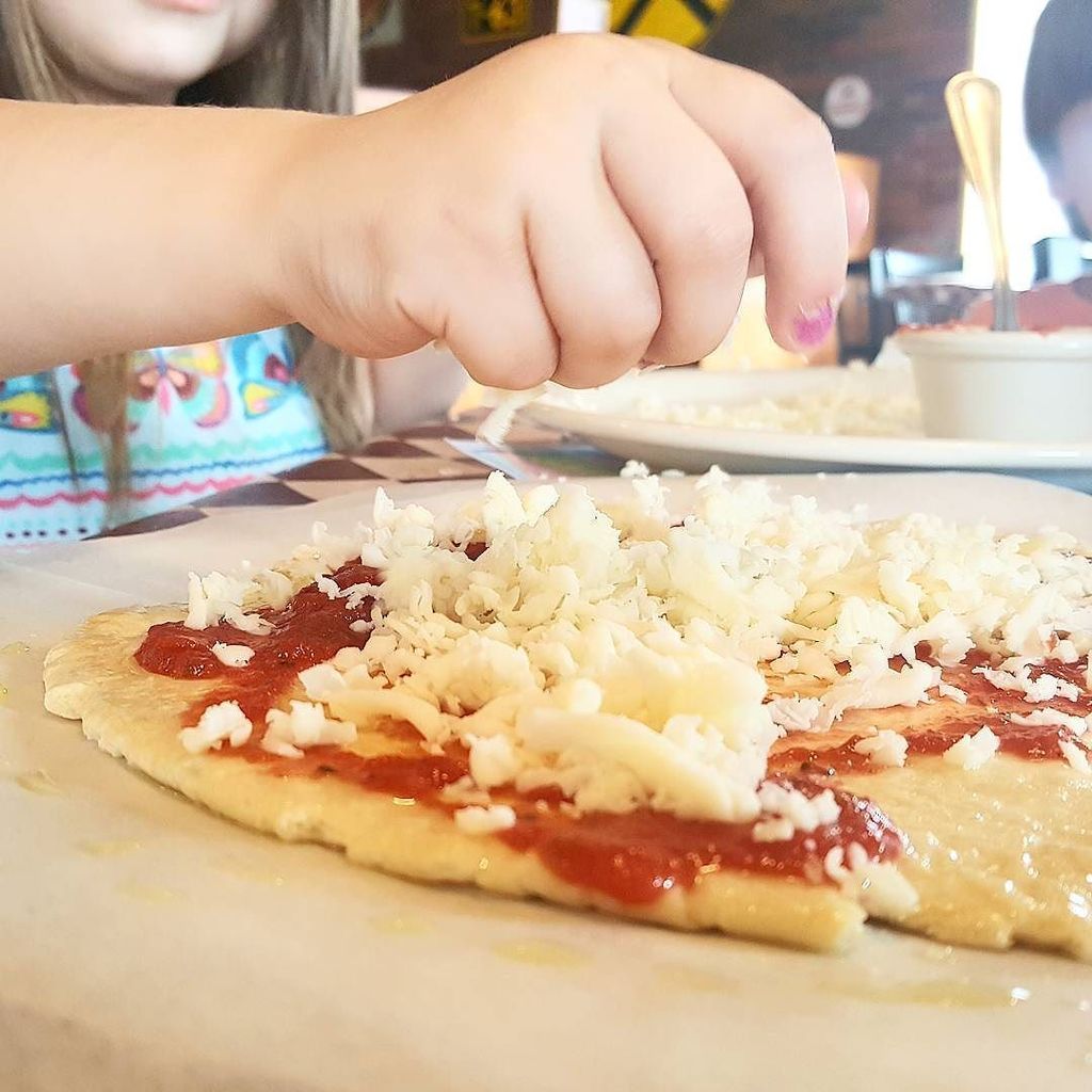 brought2ubymom's tweet photo. The kids are making their own pizza to "pie-up"! 🍕 @tracksidepizza
.
.
.
#tracksidepizza #pizza #kidspizza #makingp… https://t.co/8OkzukqcvX
