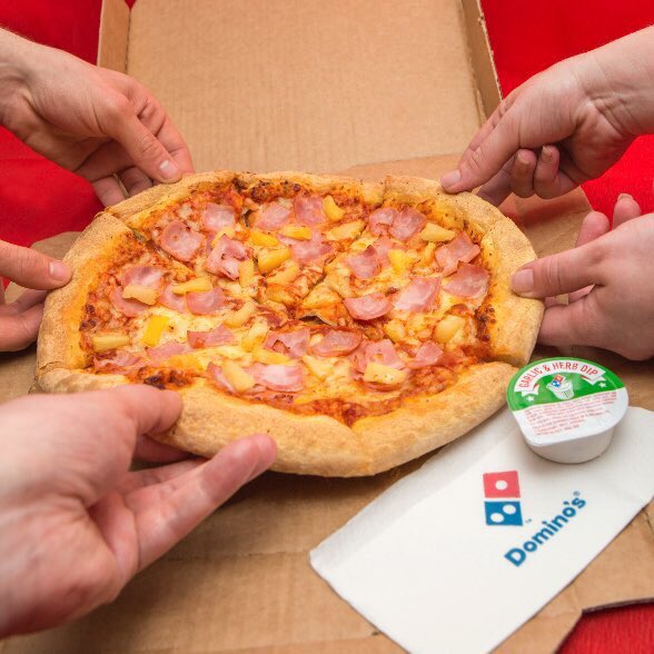 DominosTorbay's tweet photo. #SummerGarden #PizzaTime #DominosPizza https://t.co/JvN7LVZiId