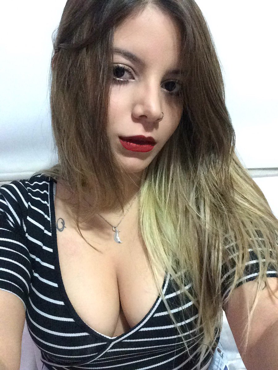 catroool's tweet photo. ta aí a dose de catrol de hoje https://t.co/BsrKGGJWqY