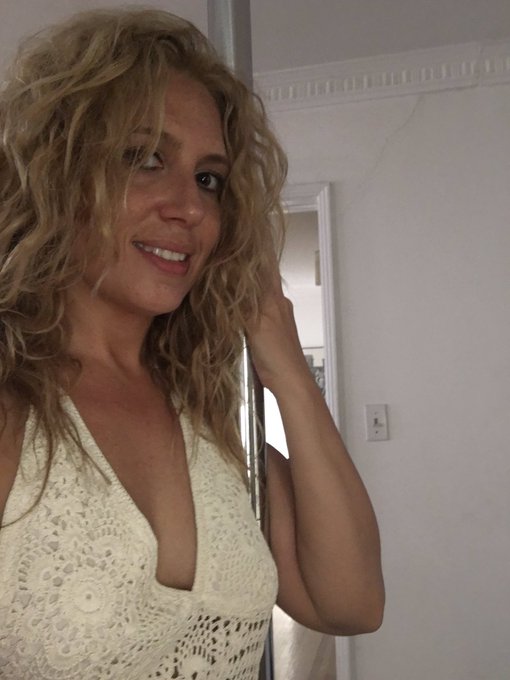 just got my hair didz https://t.co/Y3AOdxV6Rs<a href="/tag/bts"class="tags"><span>#bts</span></a><a href="/tag/milfhunter"class="tags"><span>#milfhunter</span></a>
