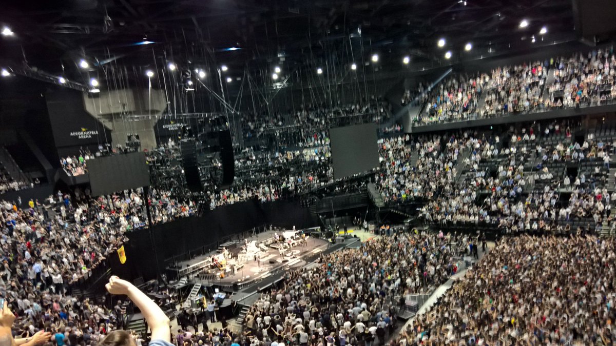 JulienHirt1's tweet image. #nothingstopstheestreetband #springsteenparis