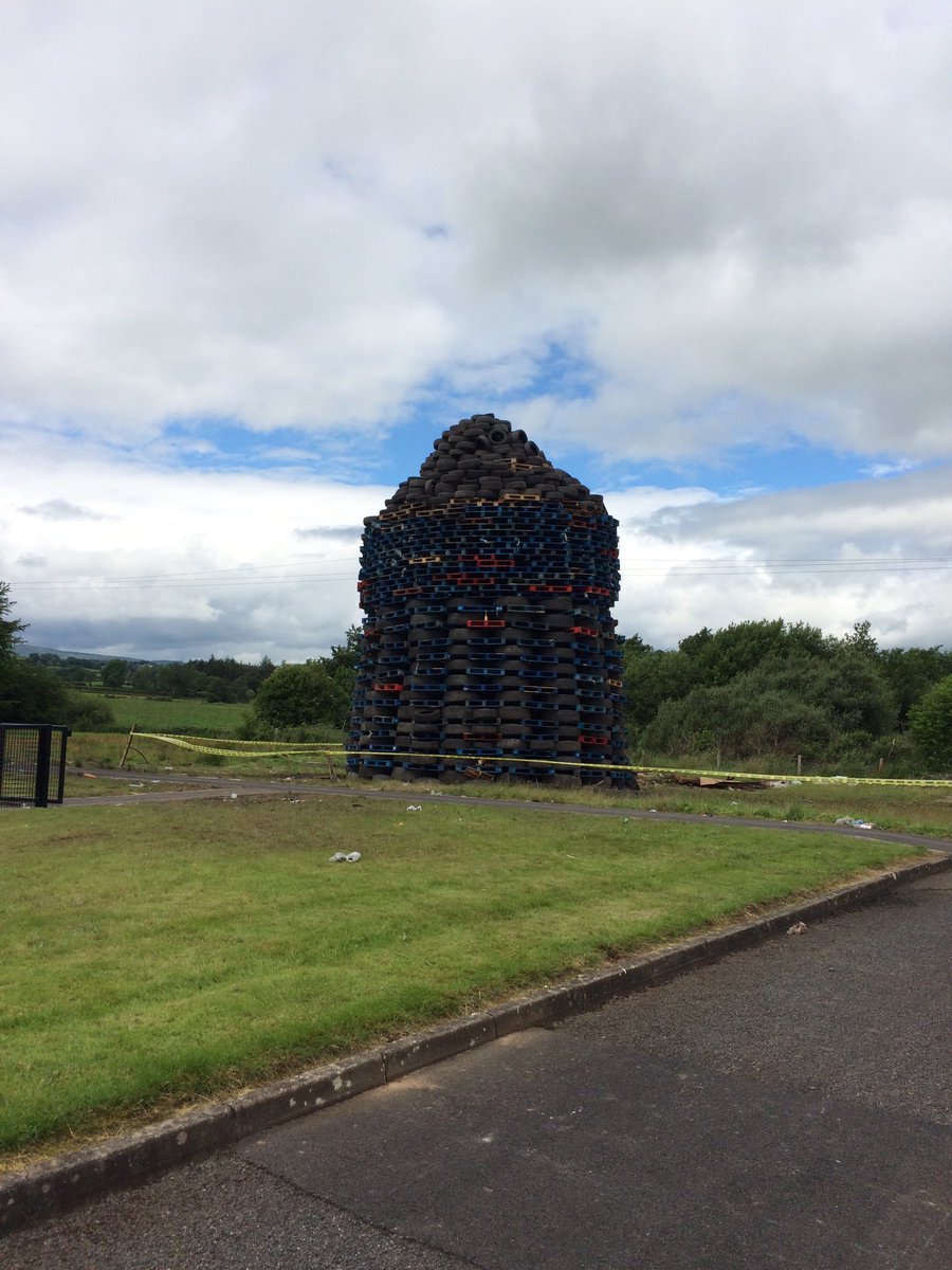 CookstownL's tweet photo. Just a few wee minor details to b added ๐๐๐ #11thnight #monrush #cookstown #12thJuly #bonfire2016 https://t.co/nJJ6wX7ehI