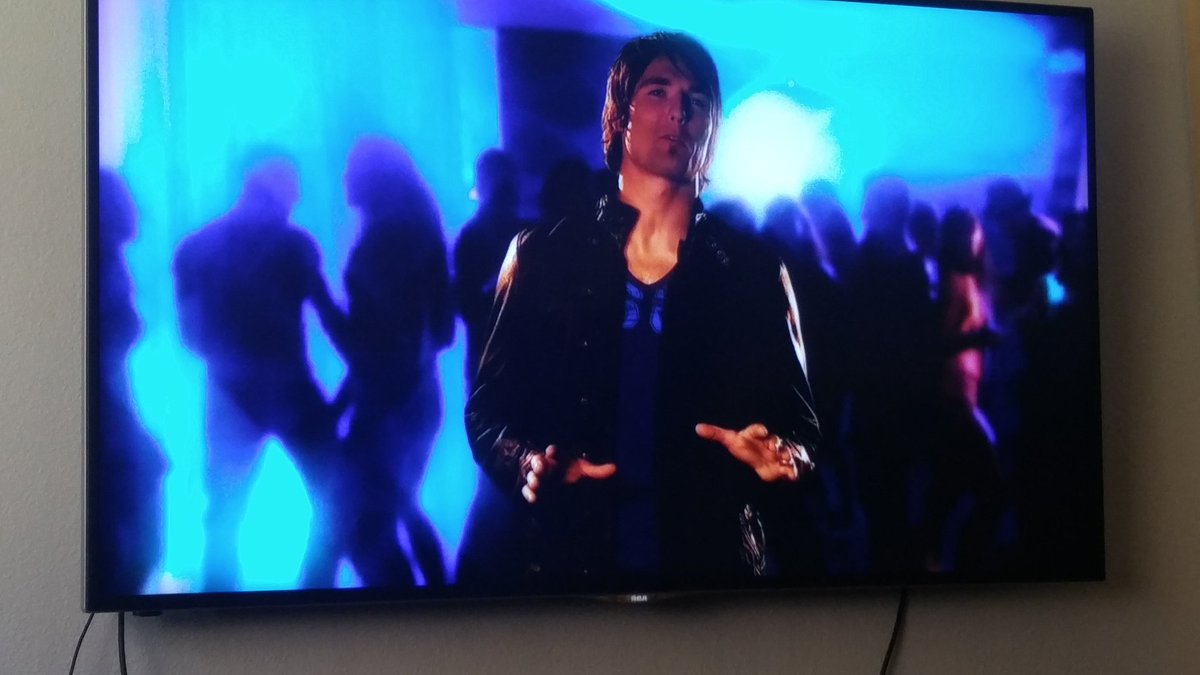 BigIrishJay's tweet image. Yuck. @LikeTheAnimal has me watching #KeysToTheVIP on Amazon. It's a pick up show. #Douches