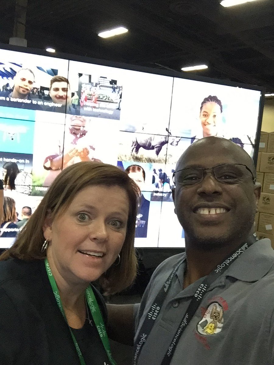 Johnfnickerson's tweet photo. #CLUS #clus2016 #globalproblemsolvers https://t.co/0J6mbO4KQJ