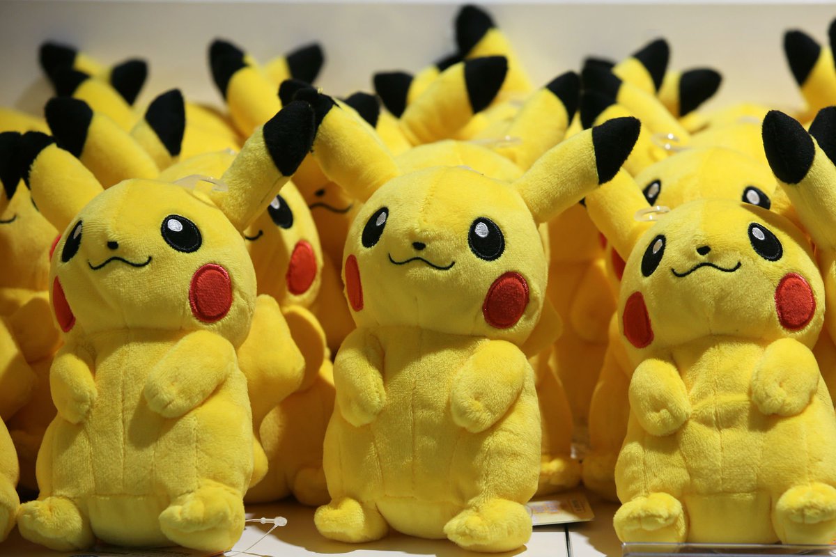 business's tweet image. Pokemon Go is bringing real money to random bars and pizzerias bloom.bg/29tWebs