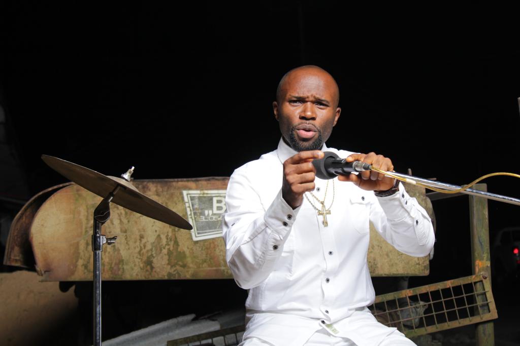 God bless ur night. 
You shall not die this Night.
Arms rubbers shall not locate ur door post. I LOVE YOU &amp; I MEAN U