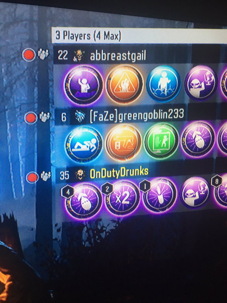 ondutydrunks's tweet photo. Fake @FaZeClan right here. 
Fucking scrub
Streaming right now.  Come hang out.  More viewers. More prizes. https://t.co/2KhklPWyOb