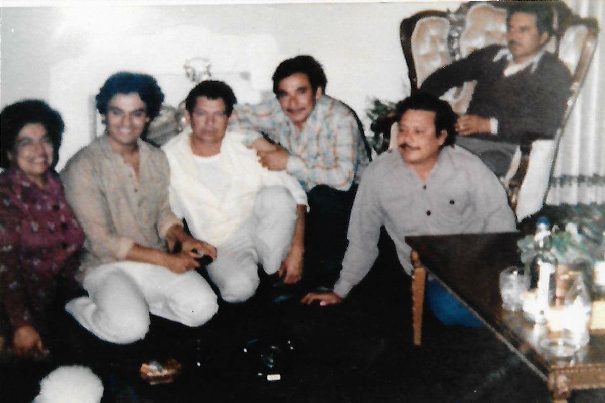 Resultado de imagen para hermanos de juan gabriel fotos