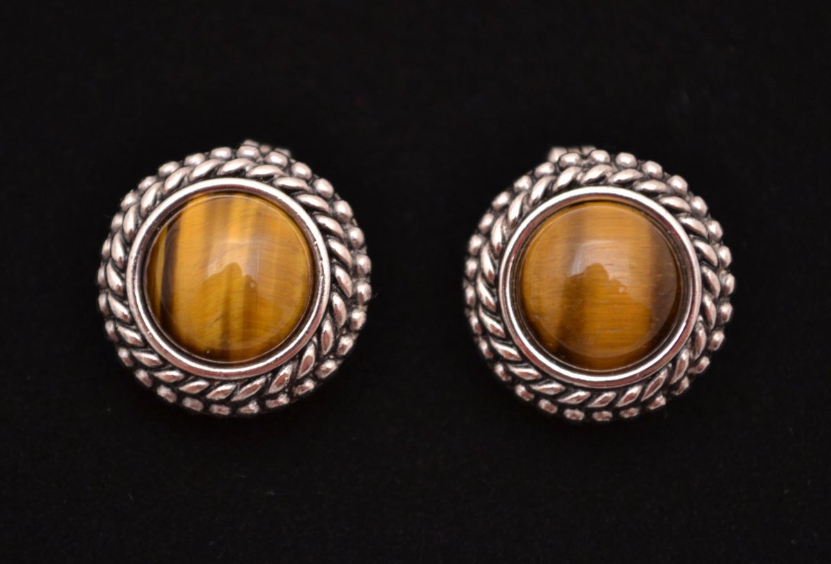 DailyDealFeeds's tweet image. Premier Design Clip Earrings with Tiger Eye / Lynx Antiqued Sterling … tuppu.net/f0661a83 #Vintage #JewelryGift