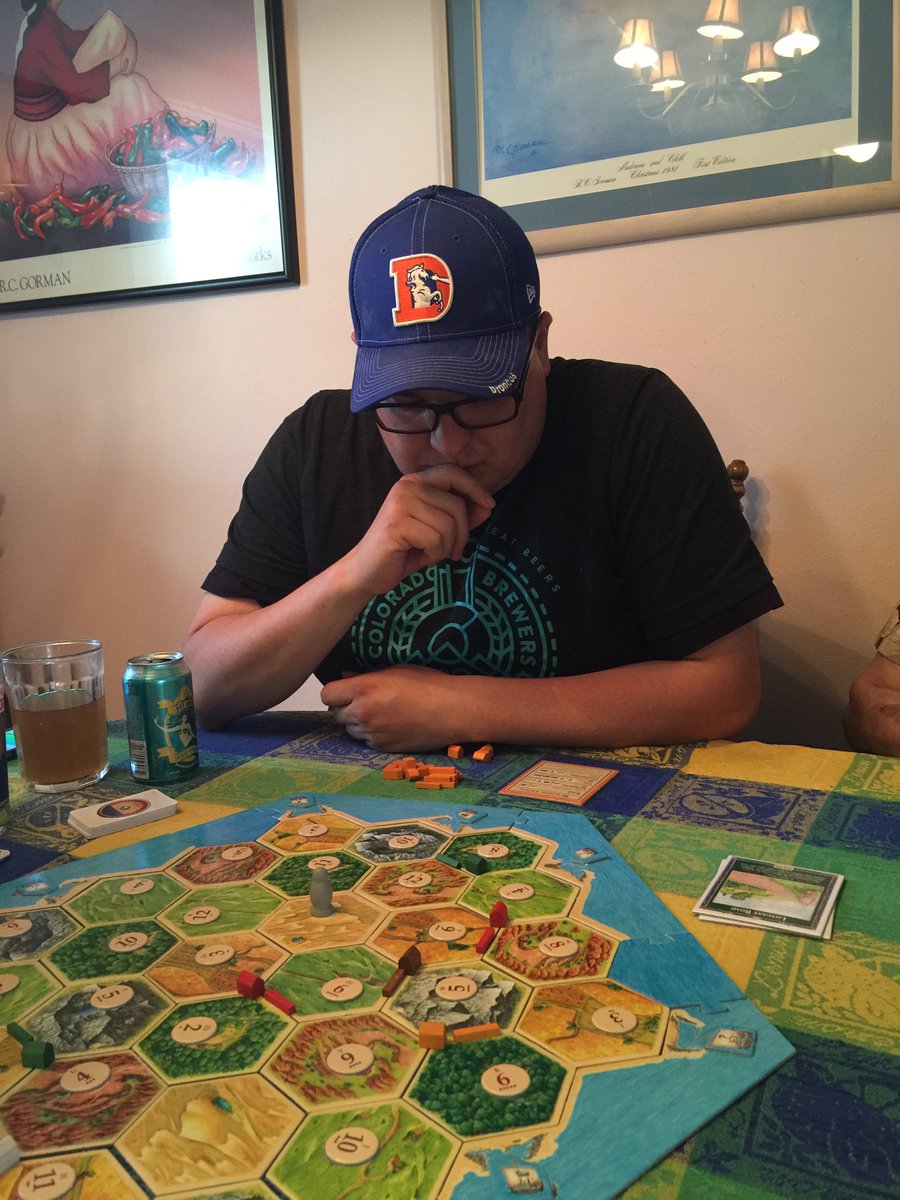 RCApodaca's tweet photo. Happy birthday bro @donpablo303 #catan https://t.co/itYKyZkCpK