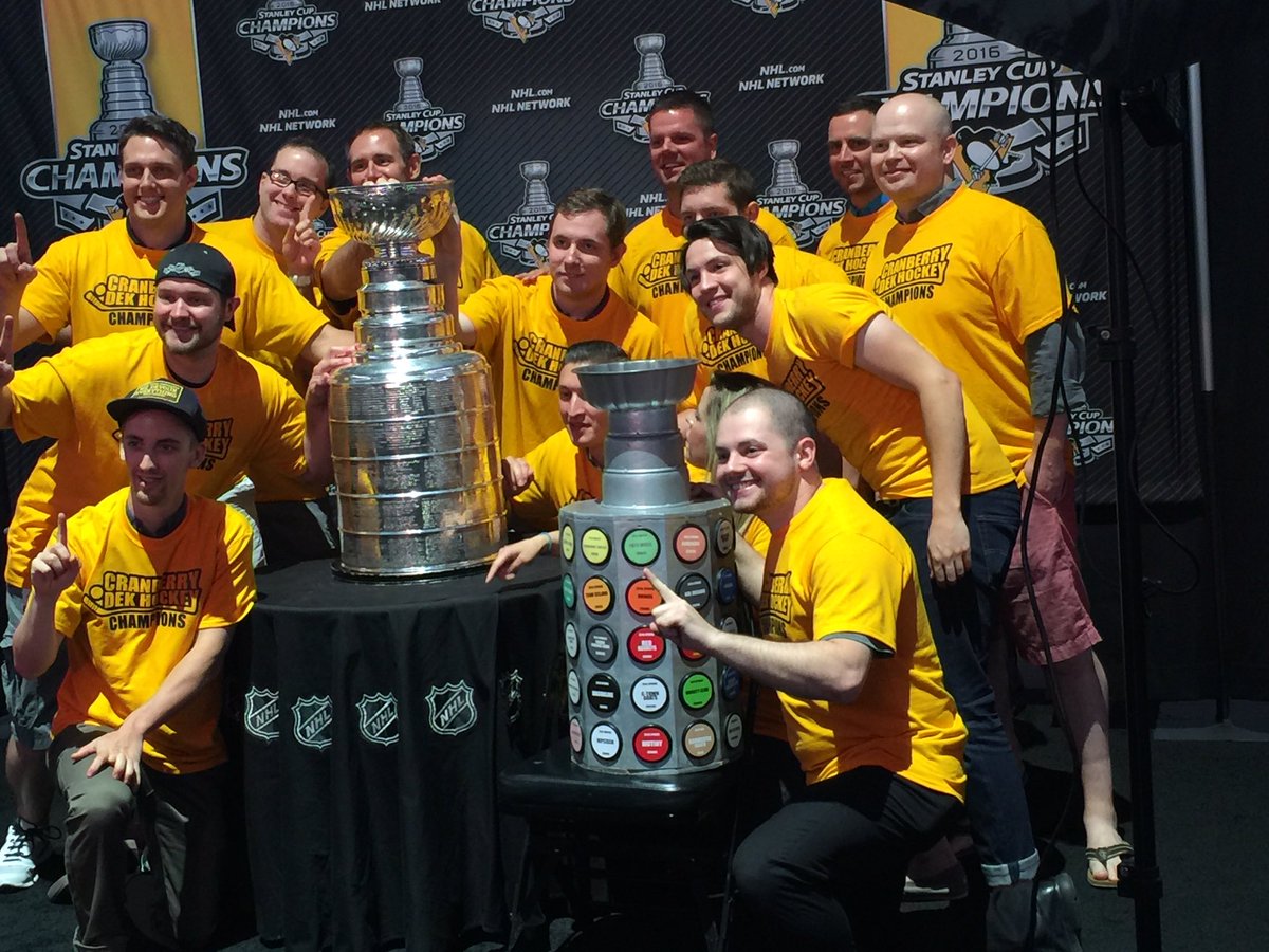 TeamIcelandD2's tweet photo. Cup meets Cup. No biggie https://t.co/kOjRcsdaEe