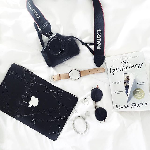 HotelTonightANZ's tweet photo. What are your staycation essentials? #planlesslivemore #HTmoment #HotelTonight https://t.co/HlvYebpJ2S