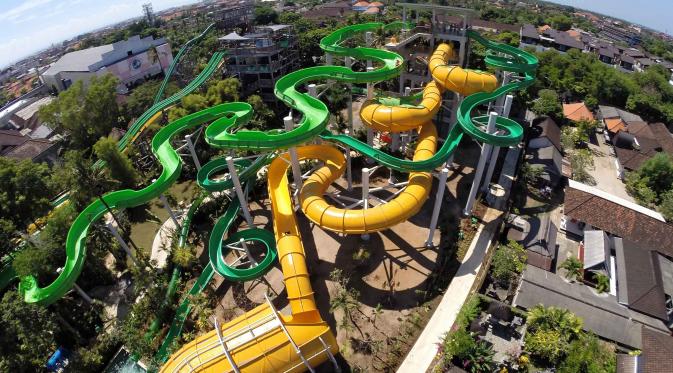 JuaraSubang's tweet photo. Waterbom Bali Ternyata Lebih Kece dari Water Park di Dubai Lho #Indonesia @zonasubang https://t.co/CkaIEo6MZp