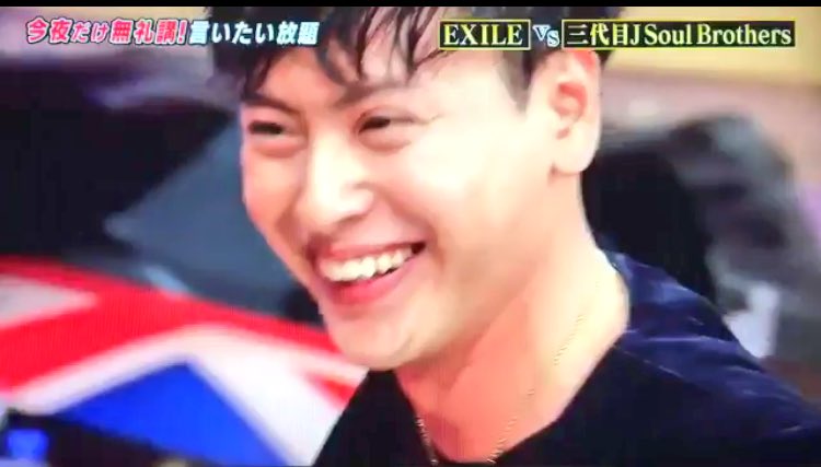 paaar3JSB's tweet photo. TAKAHIROさんが臣ちゃんの横顔好きって話してたけど
私は けんじろの横顔が たまらなく好きだよ(全部好きだけど)🤗←聞いてないw

さらに笑顔がプラスされたら気絶しそーになるよね💥完全に私を殺しにかかってくる爆イケンジロー🐟💓 https://t.co/hG7CGsQdfh