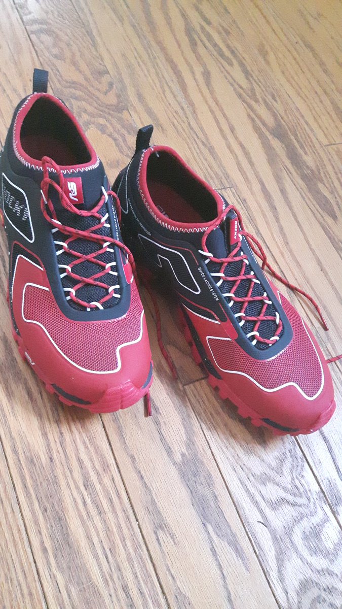 Hiker_Steve's tweet image. Can't wait to hit the trails with these. @Rockys2v #teams2v #welivetoexplore