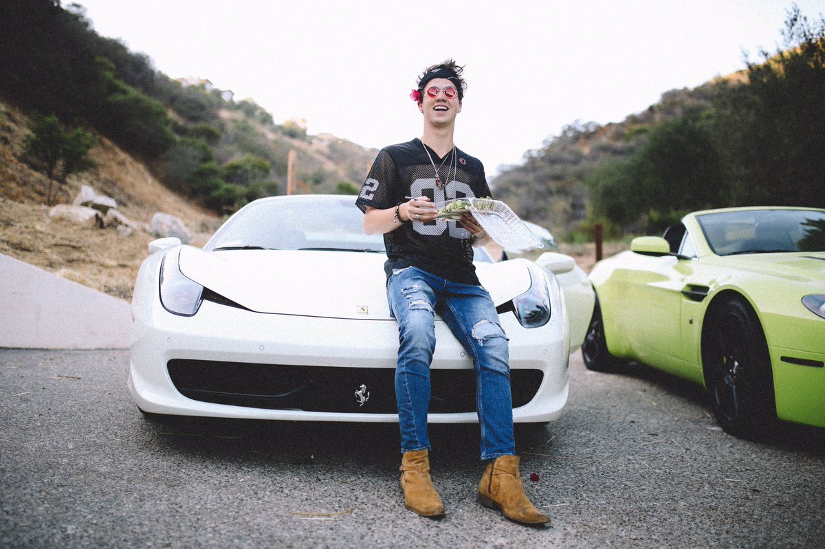 taylorcaniff tweet picture